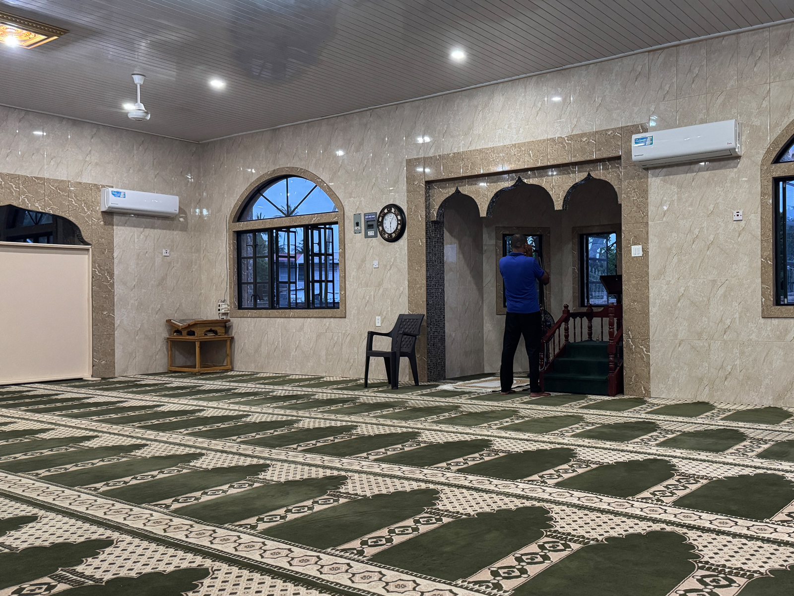 Albion Masjid Men's Prayer Hall